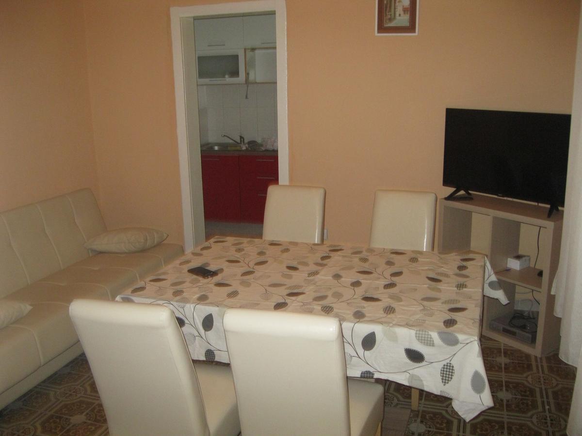 Apartments Radic Трогир Екстериор снимка